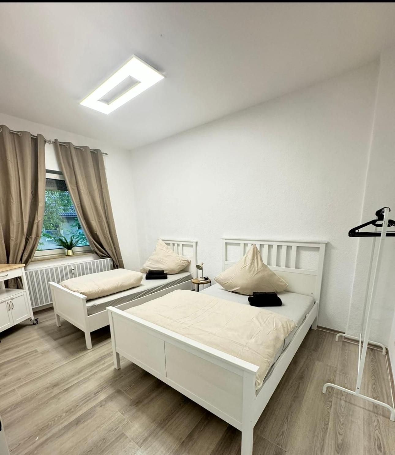Stylish & Relaxing Modernes Apartment Mit Privatparkplatz Gelsenkirchen Exterior photo