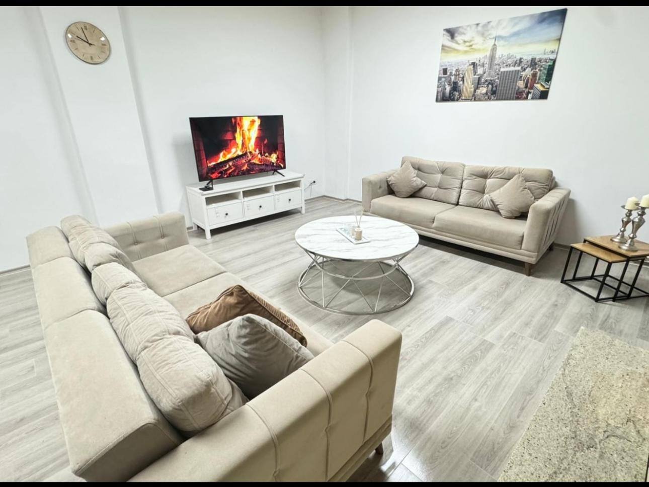 Stylish & Relaxing Modernes Apartment Mit Privatparkplatz Gelsenkirchen Exterior photo